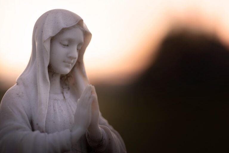 virgin-mary-7754571_1280